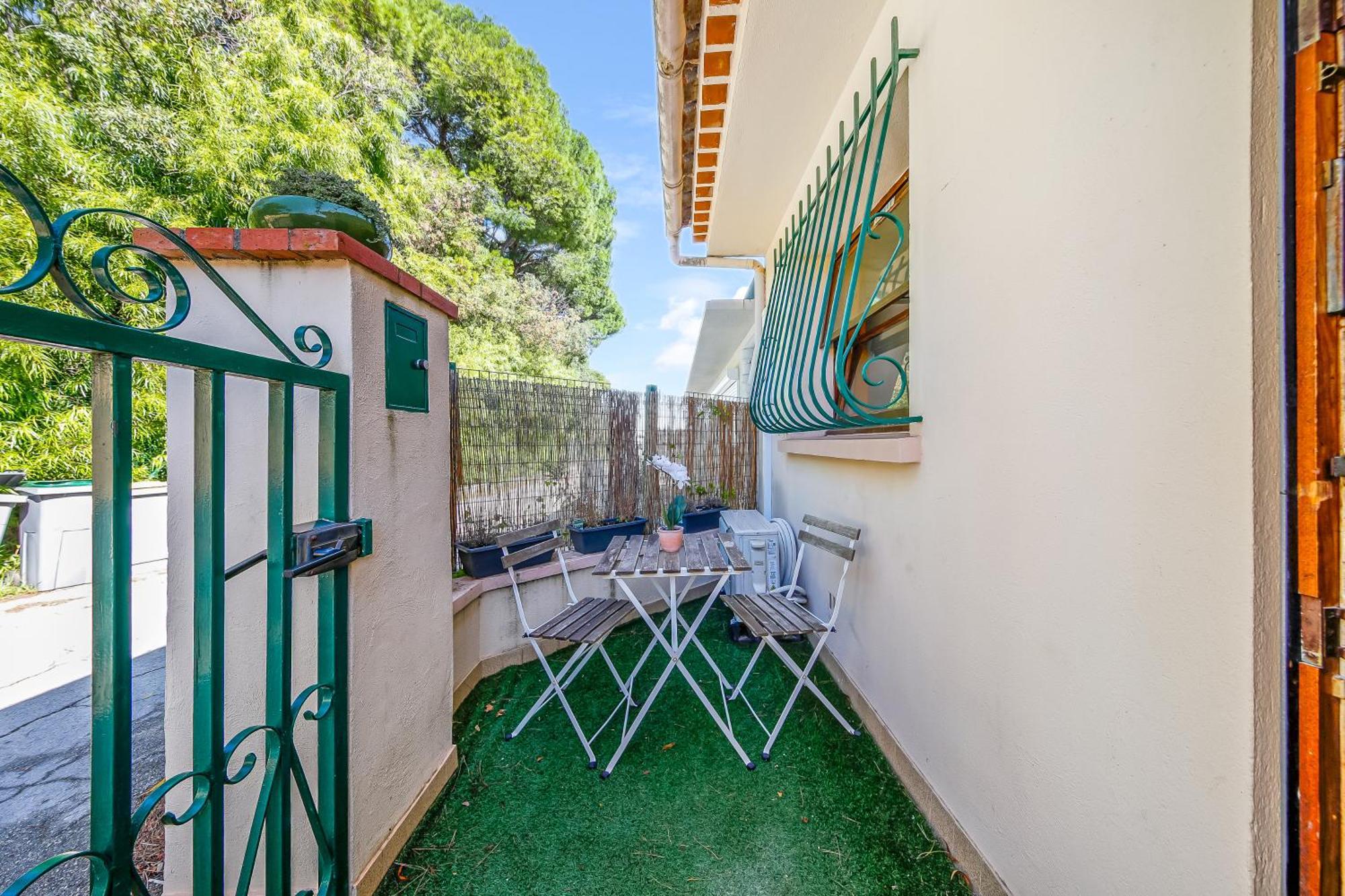 Jolie Maisonnette Paisible Le Pradet Esterno foto